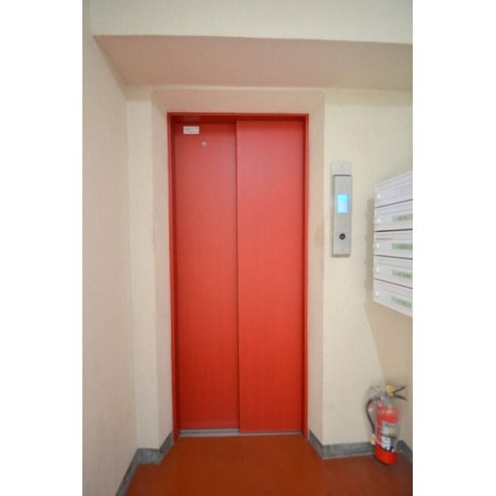 �G���x�[�^�[