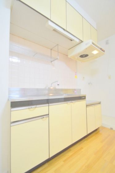 �y�L�b�`���z�@2���R�����ݒu�̃L�b�`����