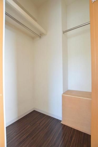 �y���[�z�@�E�H�[�N�C���N���[�[�b�g(^^��