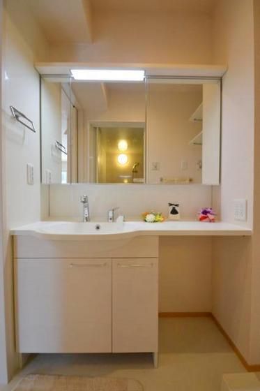 �y���ʏ��z�@