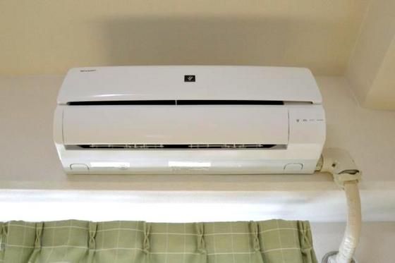 �y���̑��ݔ��z�@�G�A�R��1��t��