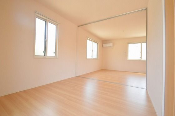 �y���̑������E�X�y�[�X�z�@