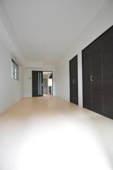 �y�����E���r���O�z�@�m��9.4��