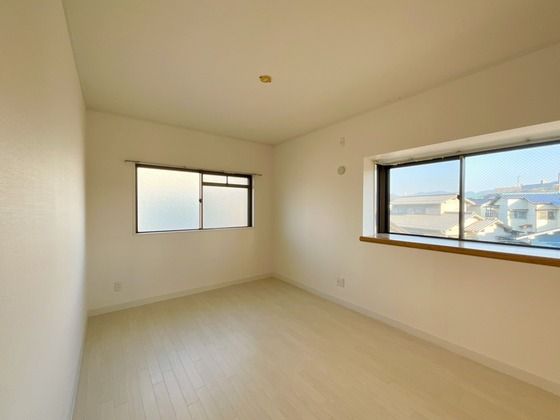 �y���̑������E�X�y�[�X�z�@