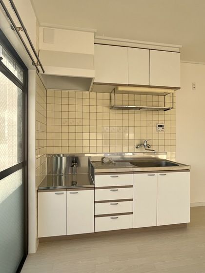 �y�L�b�`���z�@