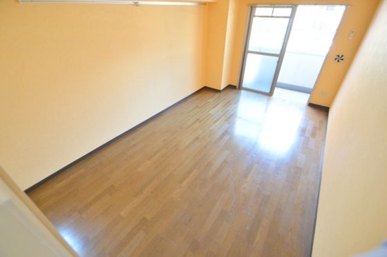 �y�����E���r���O�z�@�L�X8.6���̗m�����