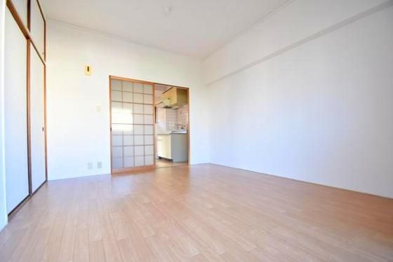 �y���̑������E�X�y�[�X�z�@