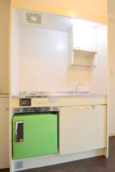 �y�L�b�`���z�@