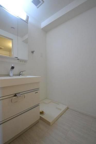 �y���ʏ��z�@�V�����v�[�h���b�T�[�E��������@�u��