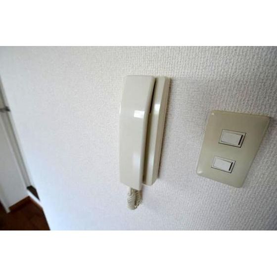 �y�Z�L�����e�B�z�@�C���^�[�z��