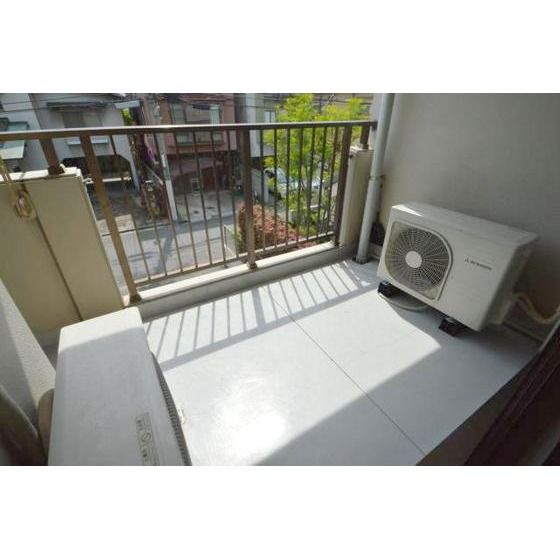 �y�o���R�j�[�z�@���s���̂���o���R�j�[