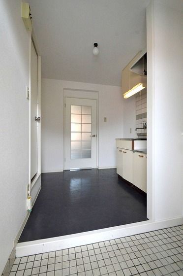 �y���ցz�@���փX�y�[�X��������肵�Ă��܂���