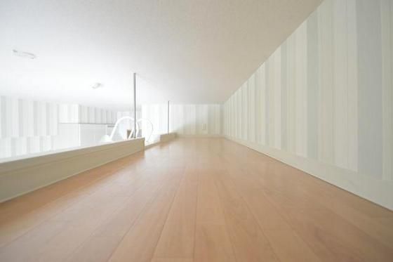 �y���̑��ݔ��z�@