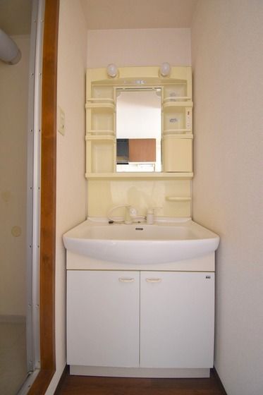 �y���ʏ��z�@