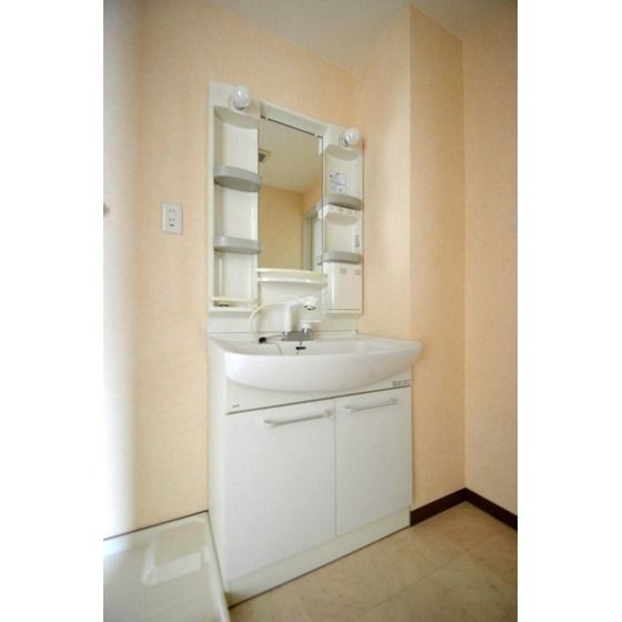 �y���ʏ��z�@