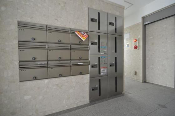 �I�[�g���b�N�E��z�{�b�N�X