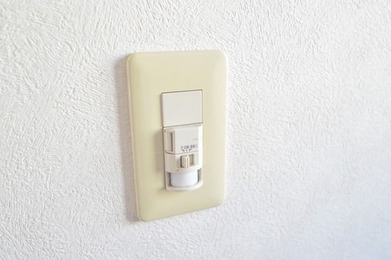 �y���̑��ݔ��z�@���֐l���Z���T�[