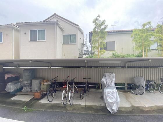 �y���]�z�@