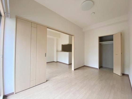 �y���̑������E�X�y�[�X�z�@