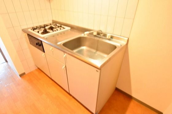 �y�L�b�`���z�@