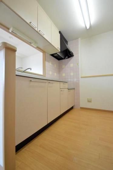 �y�L�b�`���z�@