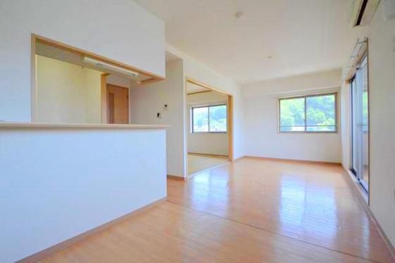 �y���̑������E�X�y�[�X�z�@