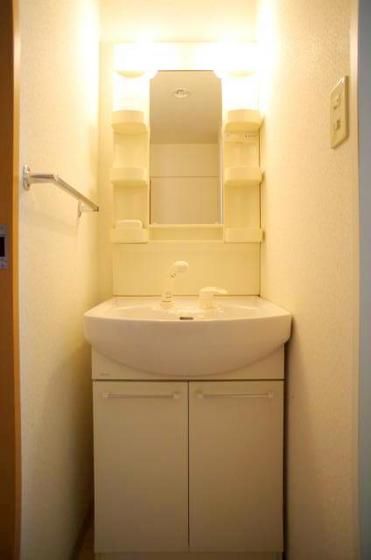 �y���ʏ��z�@