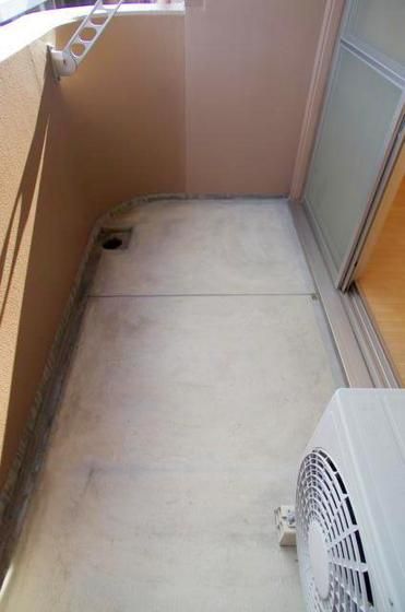 �y�o���R�j�[�z�@