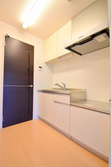 �y�L�b�`���z�@