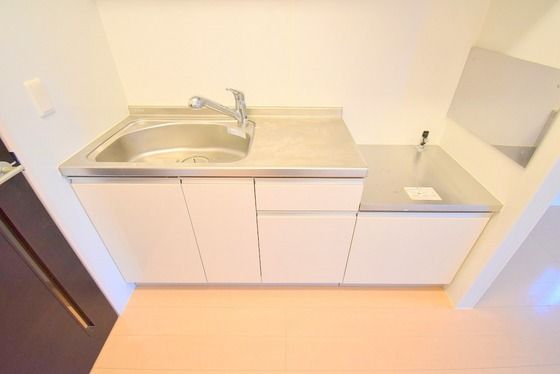 �y�L�b�`���z�@