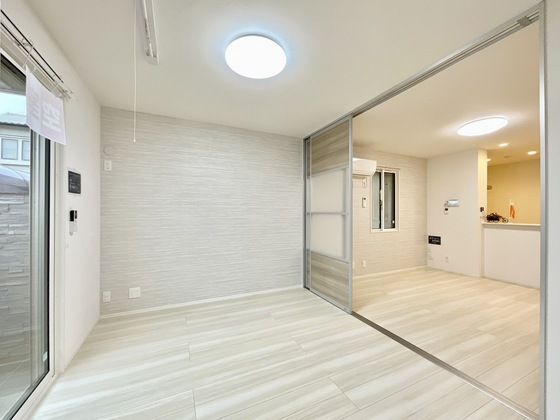 �y���̑������E�X�y�[�X�z�@