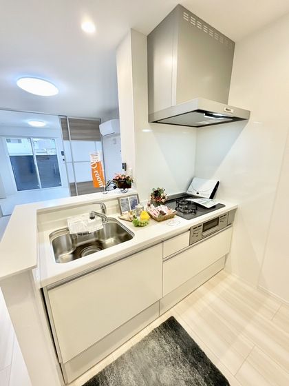 �y�L�b�`���z�@