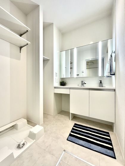 �y���ʏ��z�@