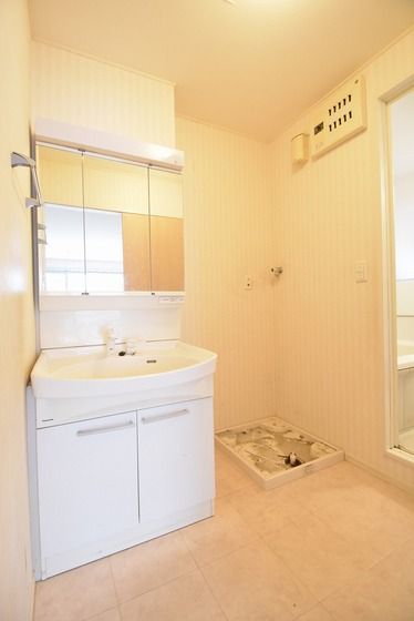 �y���ʏ��z�@