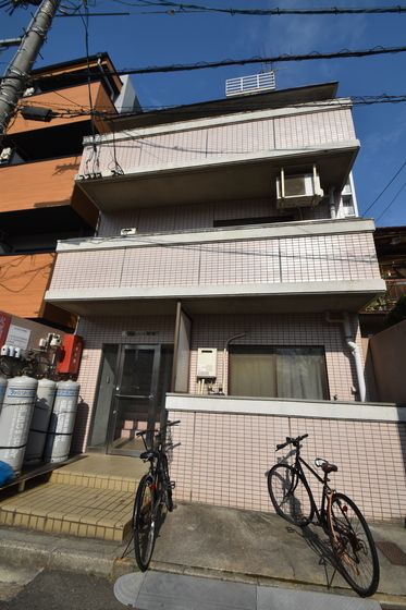 �y�����O�ρz�@