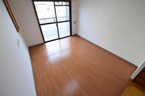 �y���̑������E�X�y�[�X�z�@