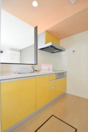 �y�L�b�`���z�@