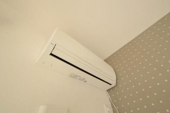 �y���̑��ݔ��z�@�G�A�R��