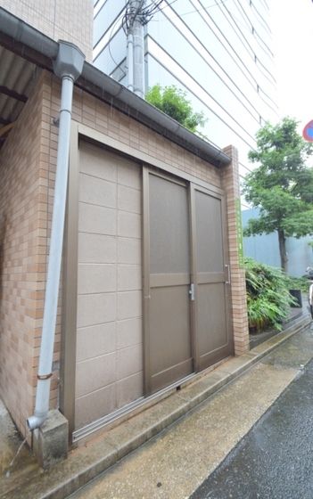 �~�n����p�S�~�̂ď�