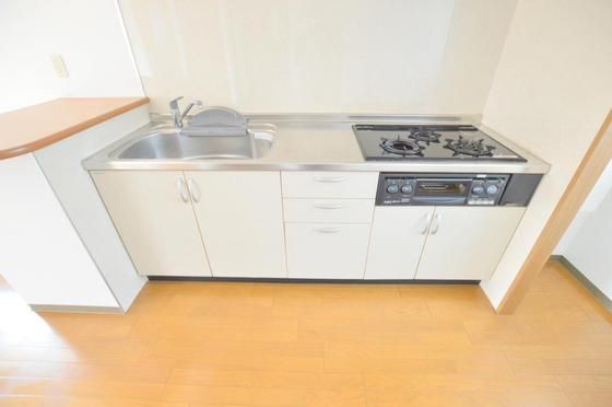 �y�L�b�`���z�@�ʐ^�͑��̕����̕��ł��B����D��B