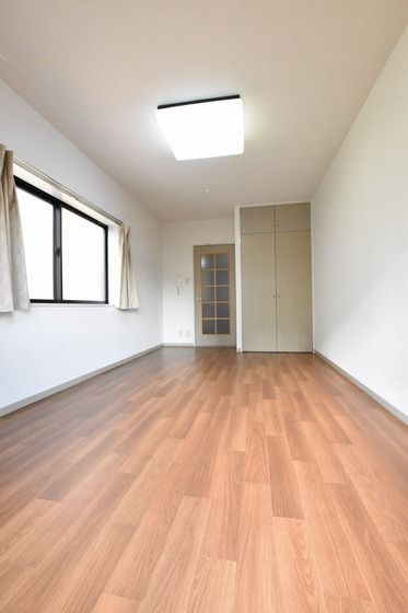 �y�����E���r���O�z�@�ʐ^�͑��̕����̕��ł��B����D��