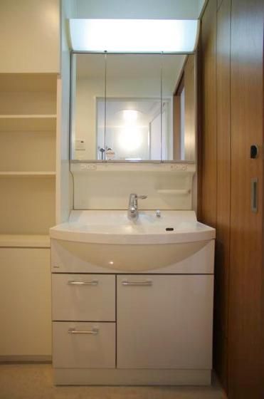 �y���ʏ��z�@