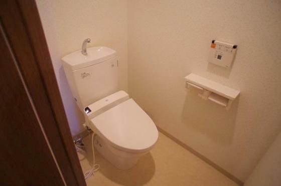 �y�g�C���z�@