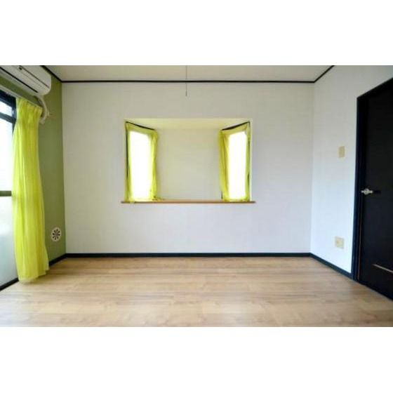 �y���̑������E�X�y�[�X�z�@�o���̂��镔��