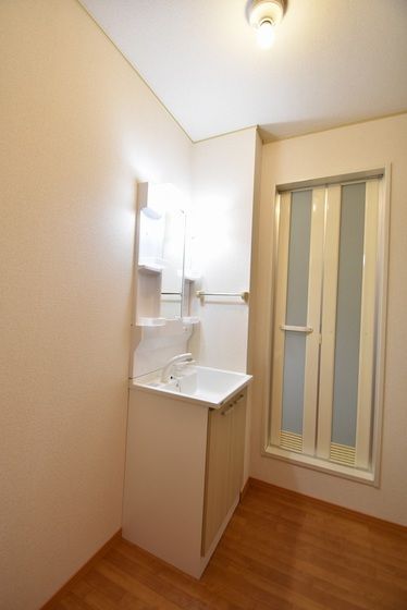 �y���ʏ��z�@