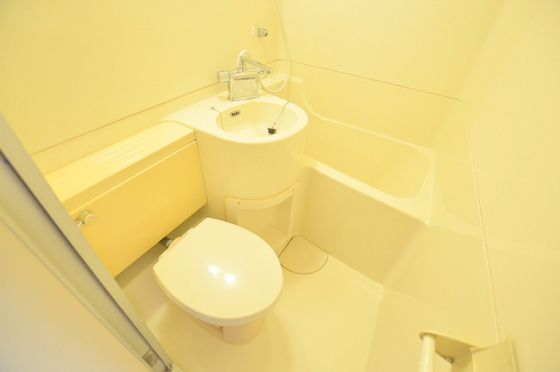 �y�g�C���z�@