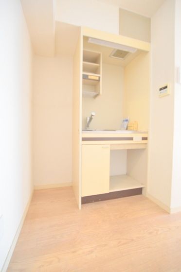 �y���̑������E�X�y�[�X�z�@