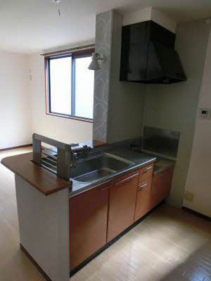 �y�L�b�`���z�@