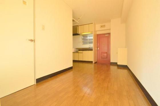 �y�����E���r���O�z�@�������D��