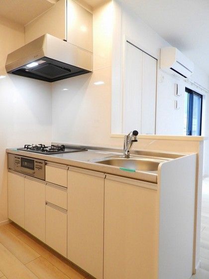 �y�L�b�`���z�@